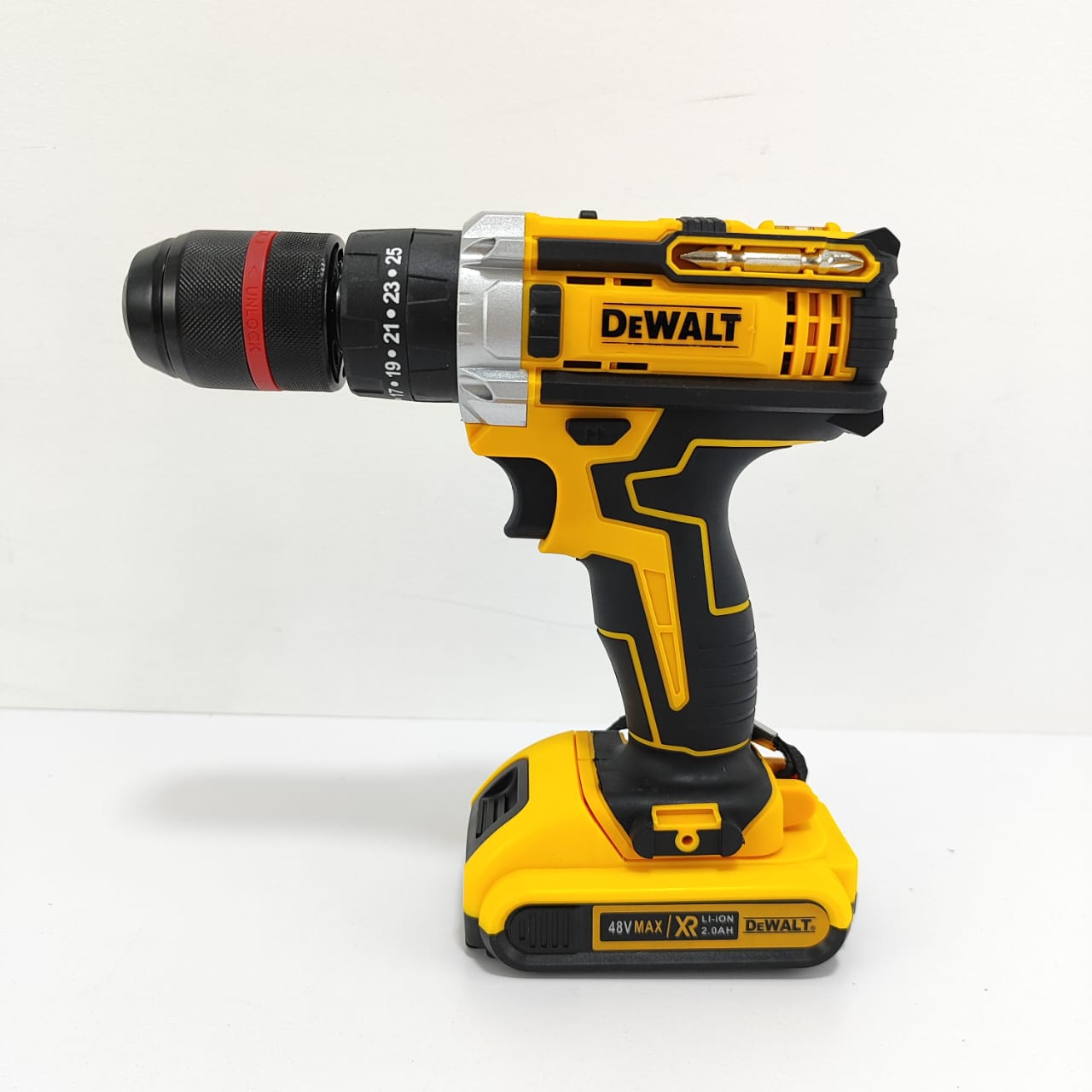 Taladro inalámbrico Dewalt 48 V