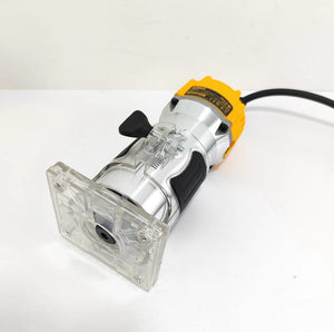 Rebordeadora Dewalt 800 W